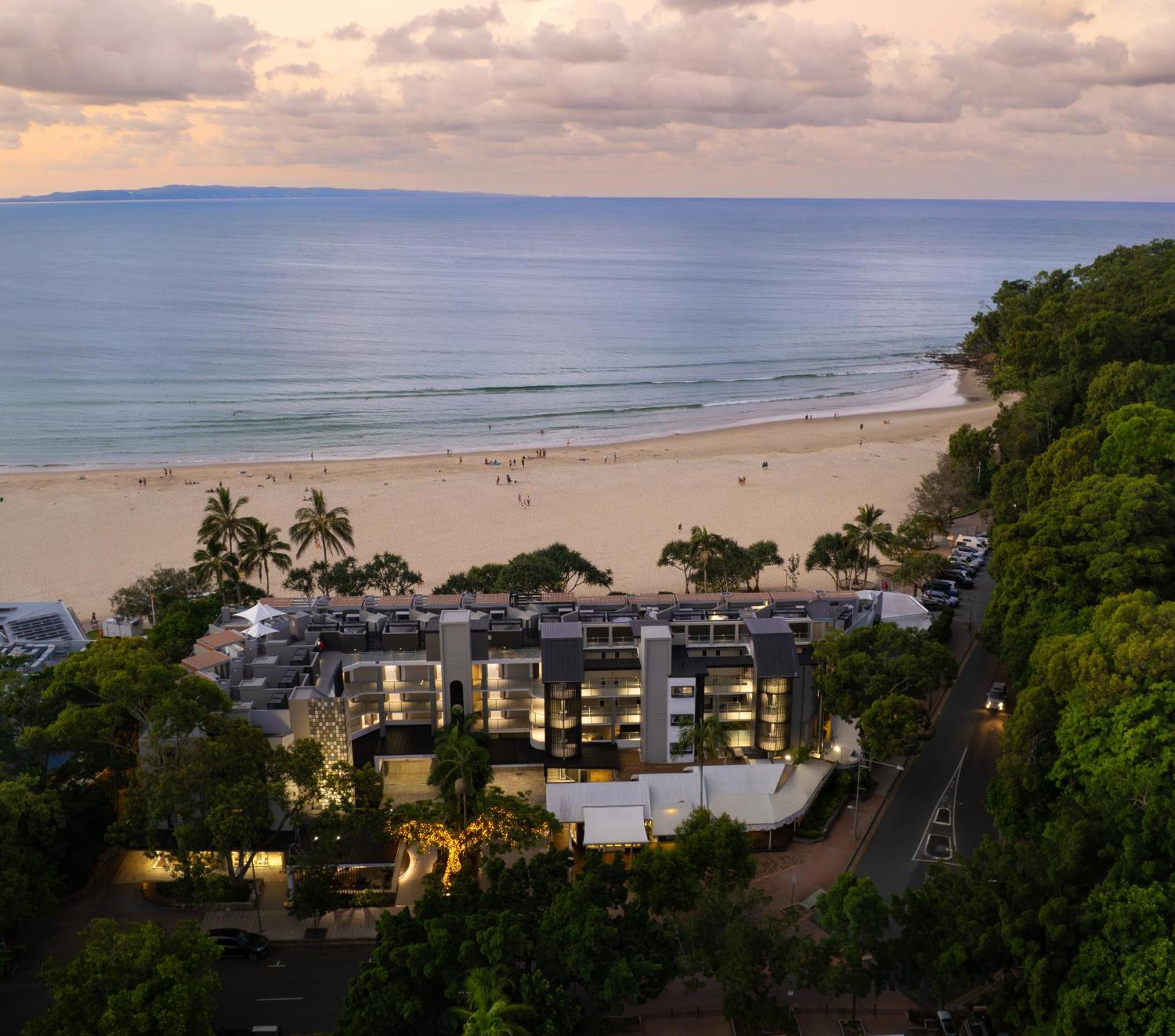 Netanya Noosa Beachfront Resort Eksteriør bilde