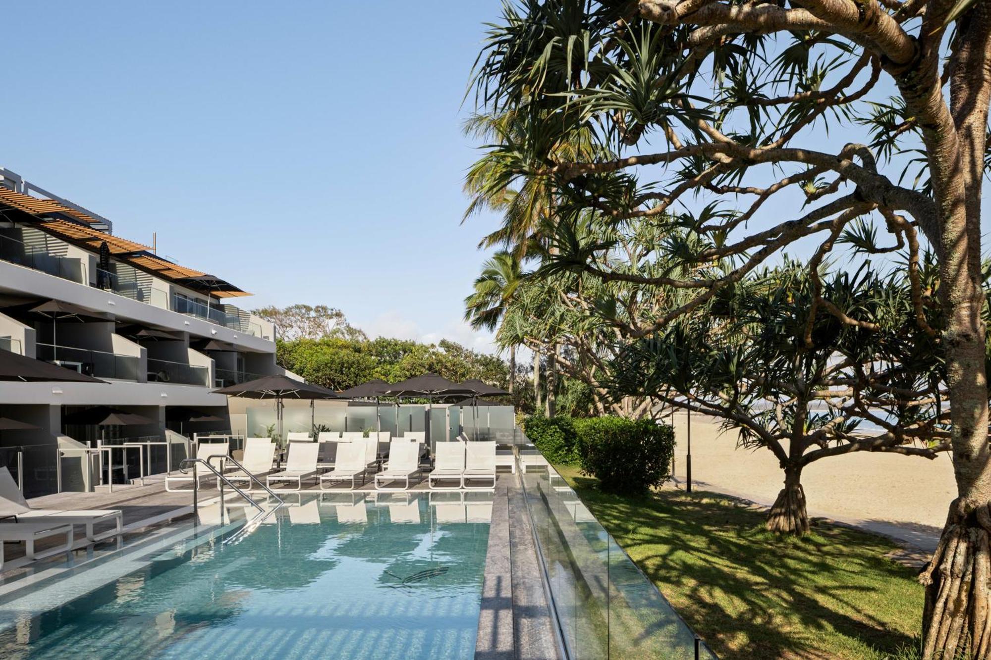 Netanya Noosa Beachfront Resort Eksteriør bilde