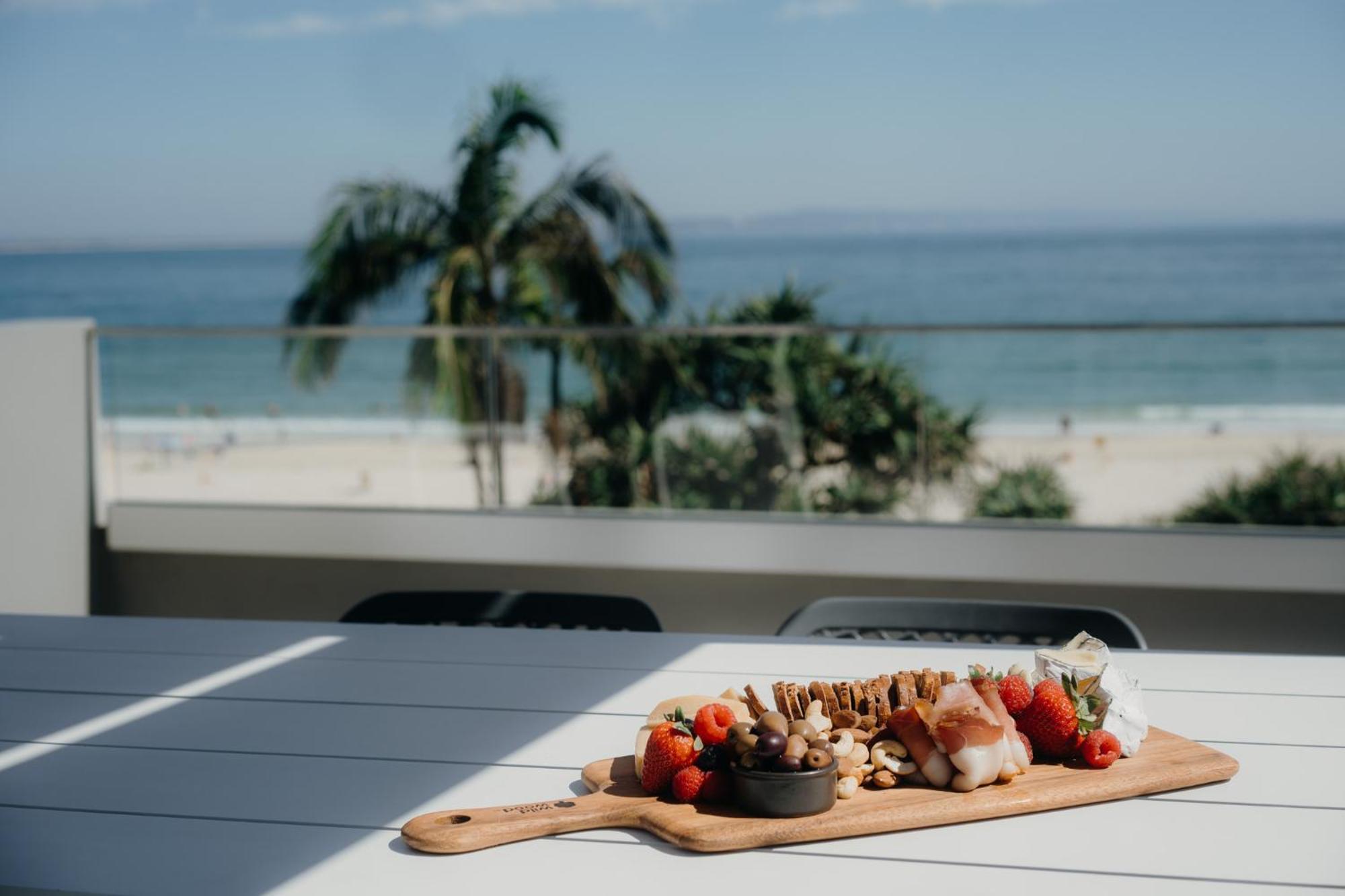 Netanya Noosa Beachfront Resort Eksteriør bilde