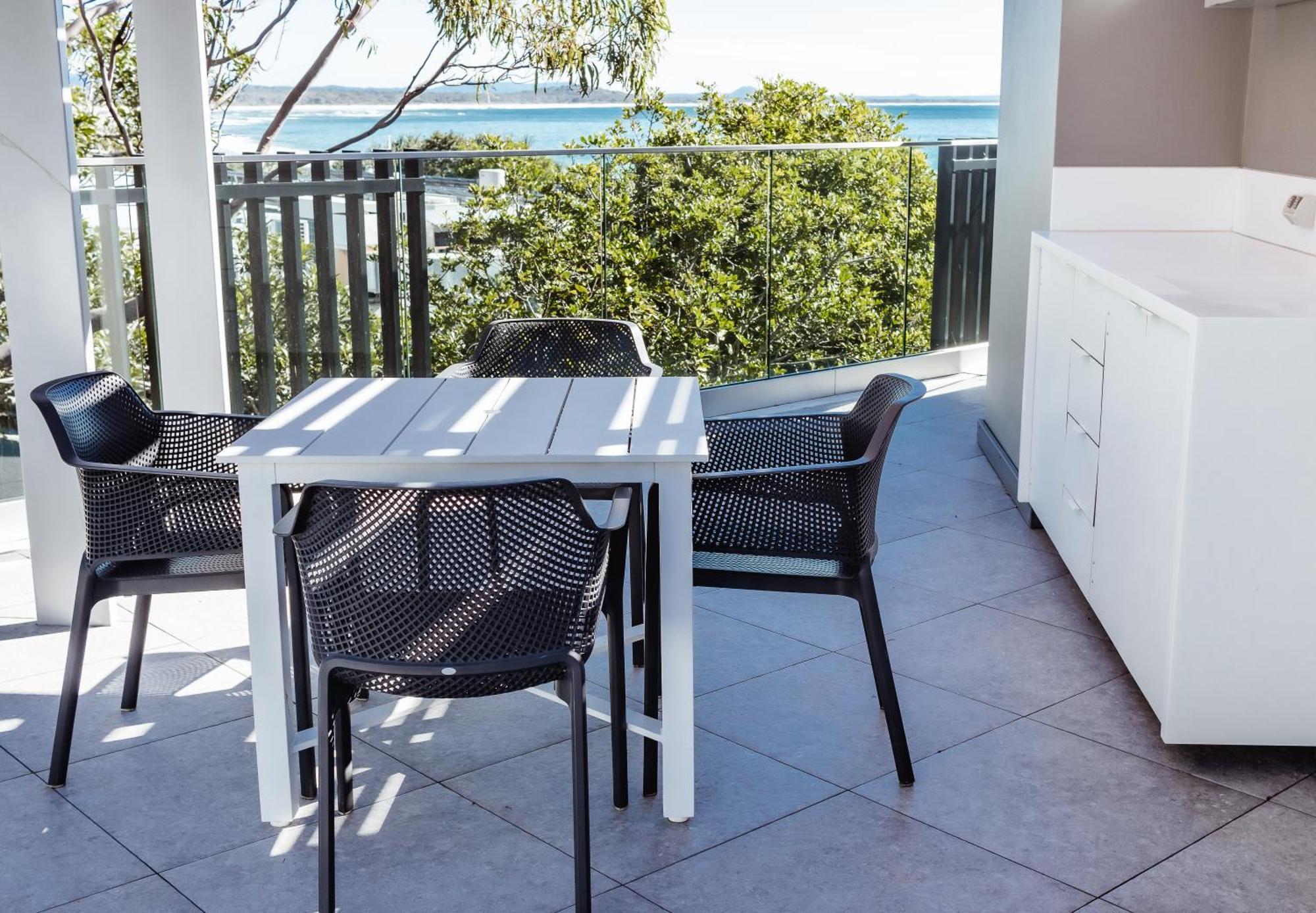 Netanya Noosa Beachfront Resort Eksteriør bilde